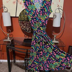 Leota//Tag says Medium//Multi-colored floral, stretch dress